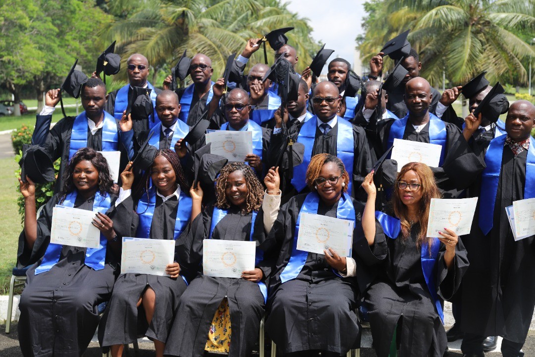 Etudiant Cérémonie remise de diplomes