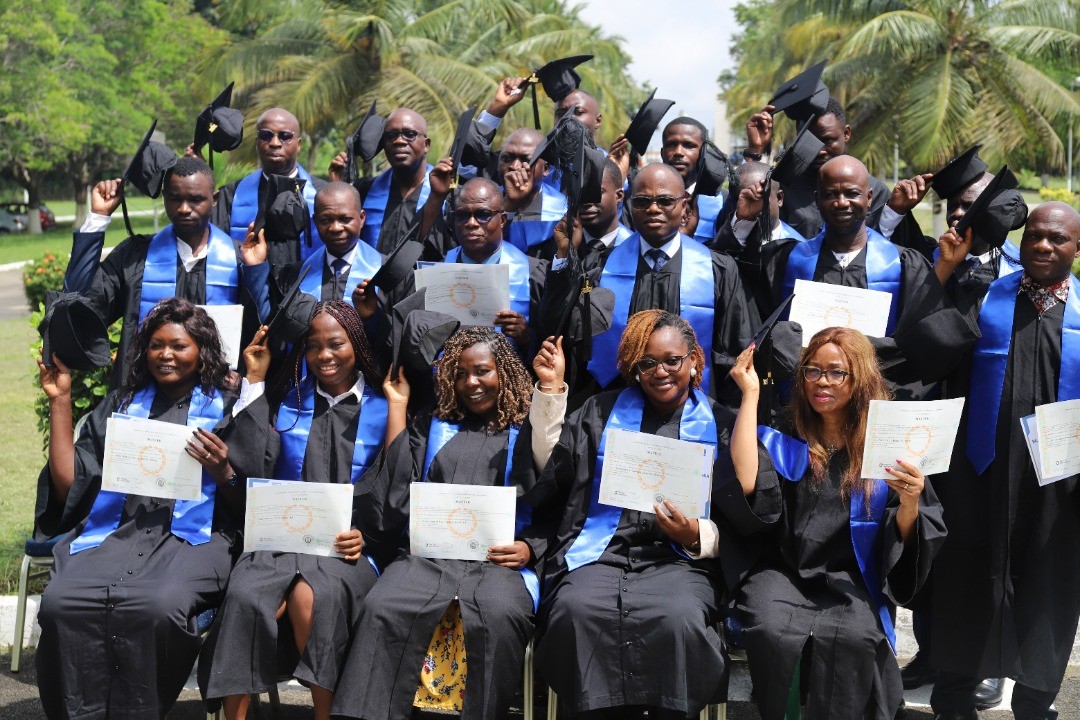 Etudiant Cérémonie remise de diplomes